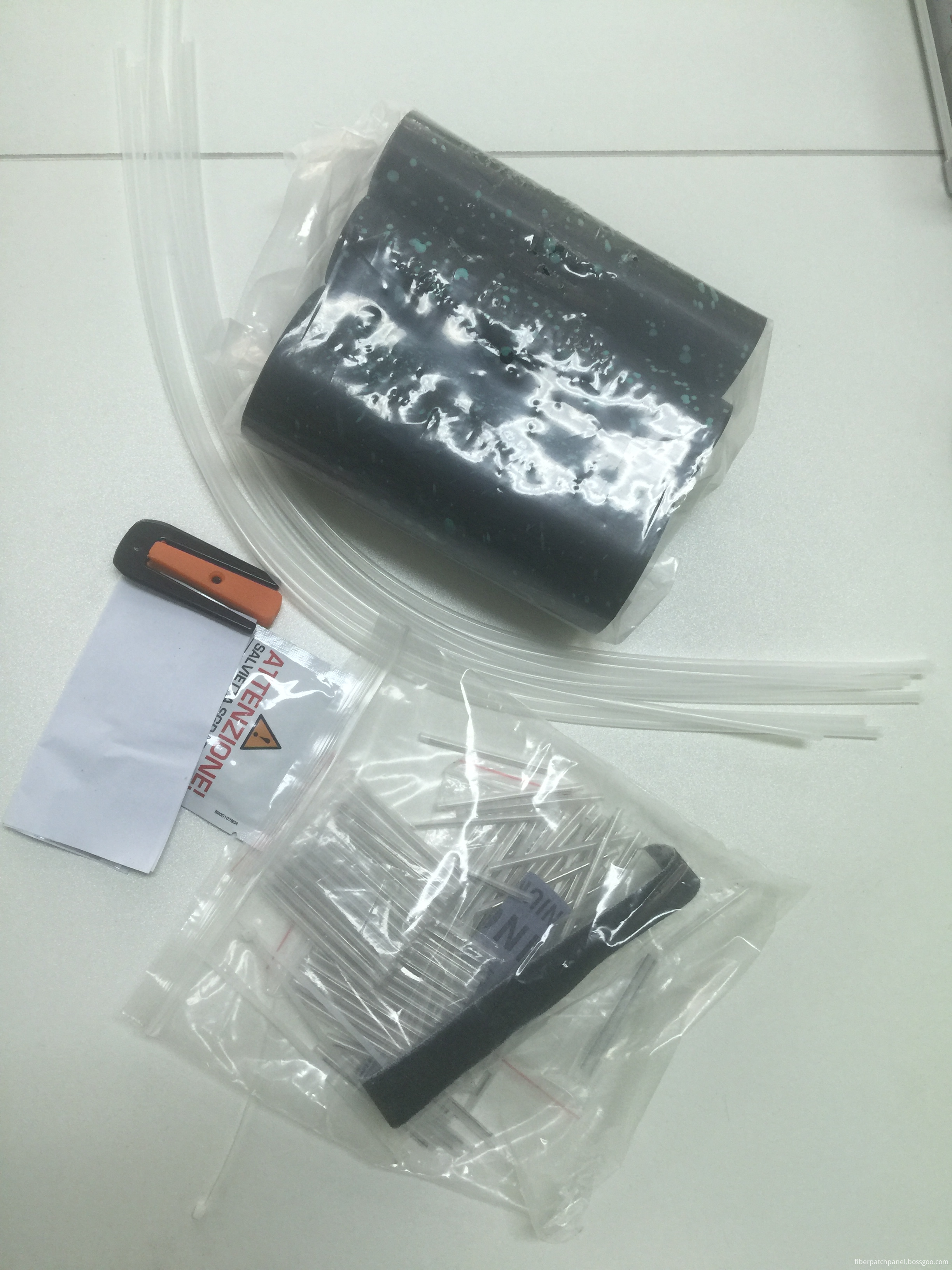 Fiber splice tray Fiber splice tray