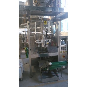 Pillow BAG Vertical Form Fill Seal Packing Machine