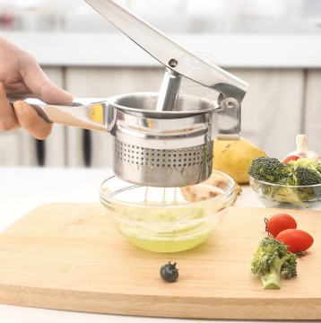 Stainless Steel Multi-Functional Ricer and Potato Press: Ideal for Purees, Fruit Juicing, and Vegetables