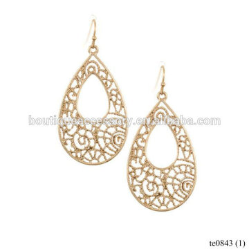 Teardrop Filigree Dangle Earrings