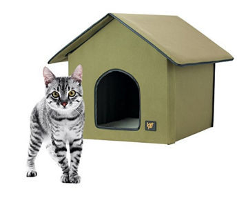 Heated green cat house