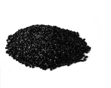 Yarn using in situ PA6 pure black chips