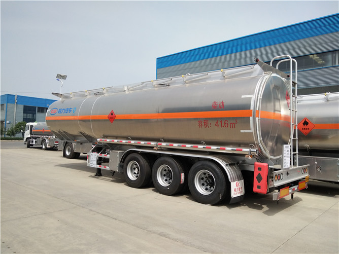 11000 Galoni 35t Dizeli Tanker Semi Trailers