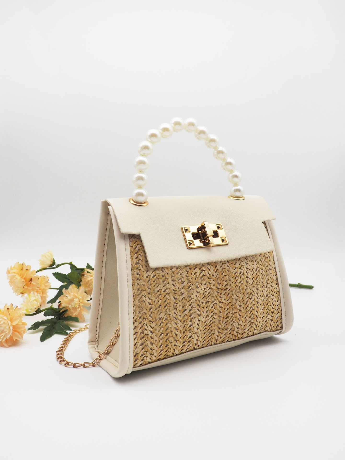 Summer Girl Bag Pastoral Style Woven Retro Portable Straw Woven Bag Fashion Messenger Bag