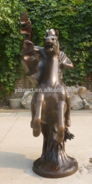 Rusty Metal BRONZE solider sculpture YL-K186