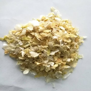 dehydrated onion flakes