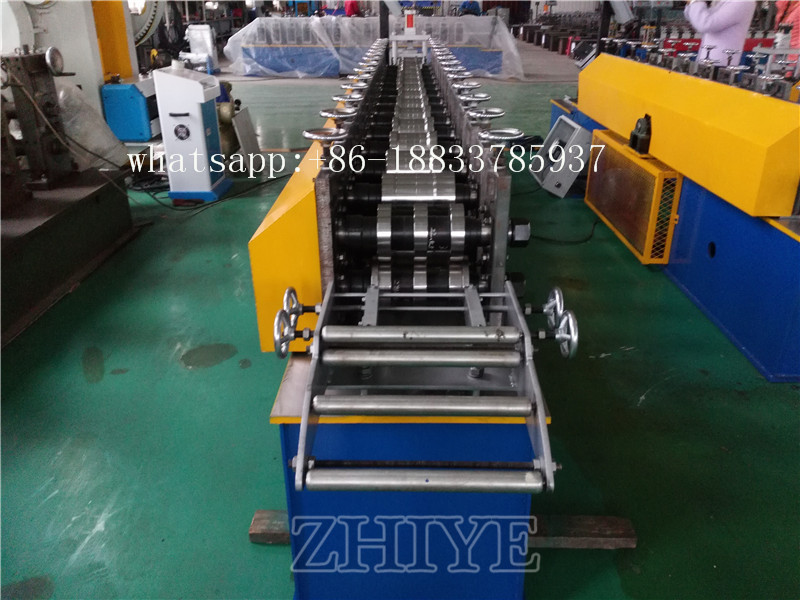 China Omega Profile Roll Forming Machine