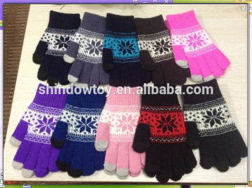 fashionable lovely touch screen snow knitted glove