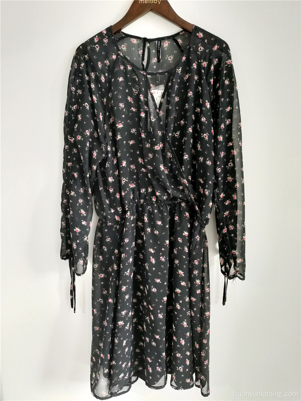 Robe en mousseline de soie noire à fleurs pour femmes à manches longues