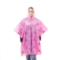 Poncho de lluvia de PE de plástico barato promocional