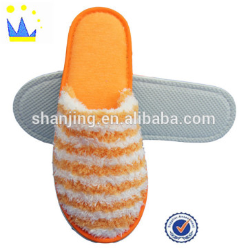 luxury wholesale footwear manufacturers adult plush indoor slippers