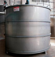 Stainless steel pulp tank for pulp making