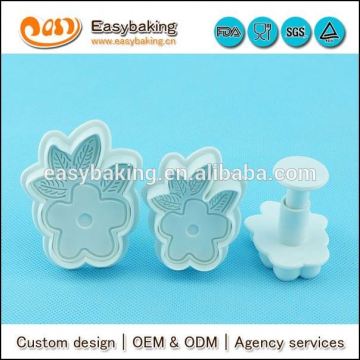 textured cupcake fondant plunger cutters for cupcake decorating tools