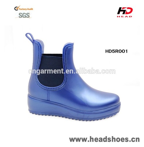 Popular waterproof pvc transparent rain boots for woman