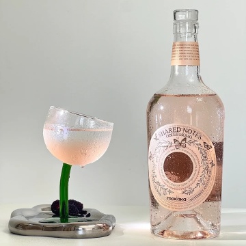 luxury design sparkling grape juice bottling