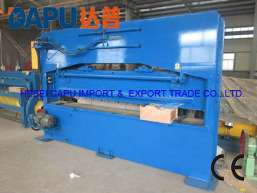 Wire mesh fence bending machine