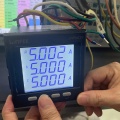 Pantalla LCD de amperímetro montada en panel opcional para 2DI/2DO