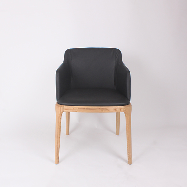 poliform dining chairs