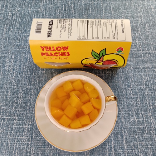 4ozスナックカップはシロップの黄桃葉を缶詰にしました