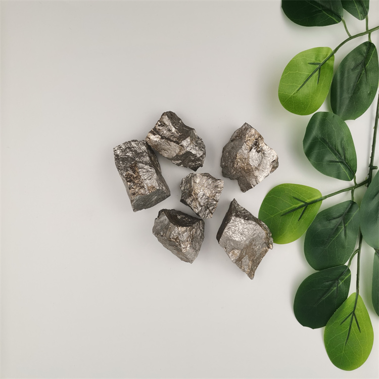 ပုံမှန်အမည် default name