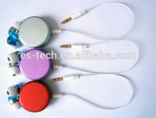 Retractable cable in ear portable earphone metal earphone