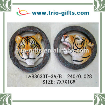 polyresin tiger magnet wildlife gift