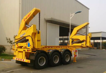 Semi Trailer With Crane