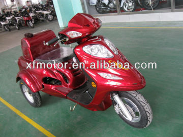 handicapped three wheel scooter