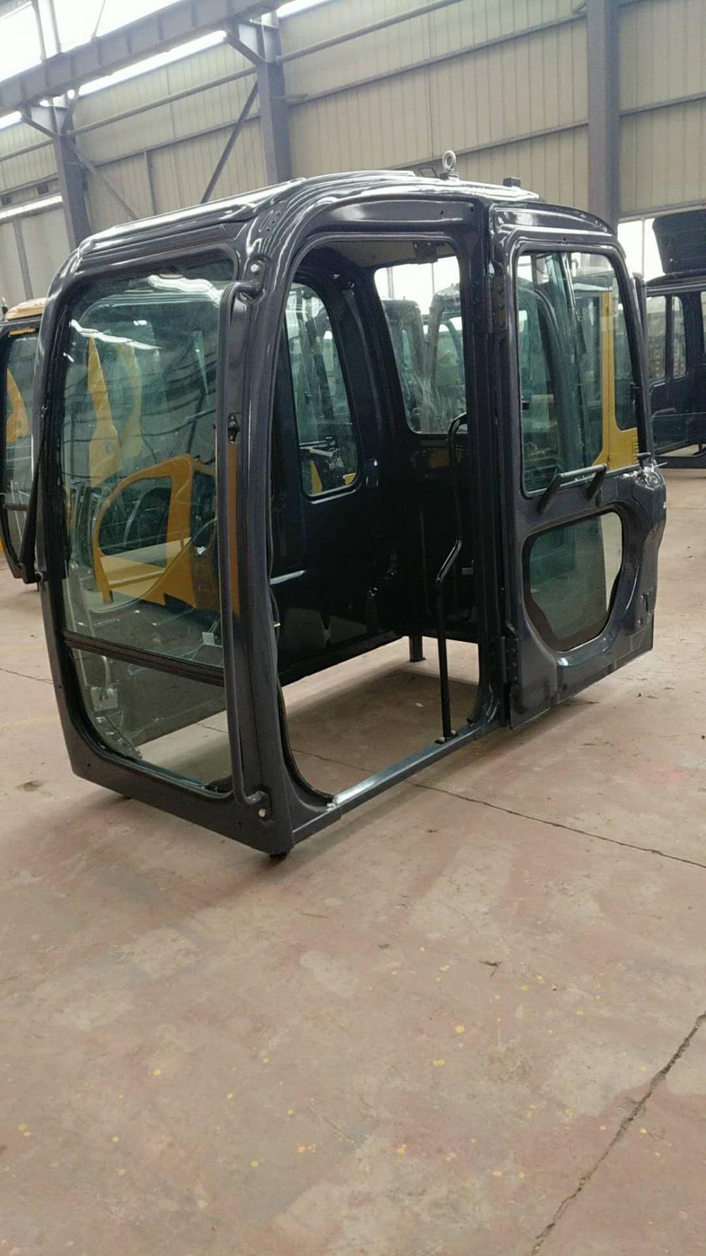 SK210LC-8 Cabin Assembly with cover Kobeclo أجزاء حفارة