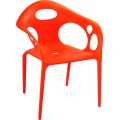 Chaises en plastique empilables