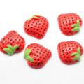 Super Qualität Sweet Strawberry Shaped 100 Stück / Beutel Flatback Resin Cabochon Für DIY Ornamente Craft Decor Perlen