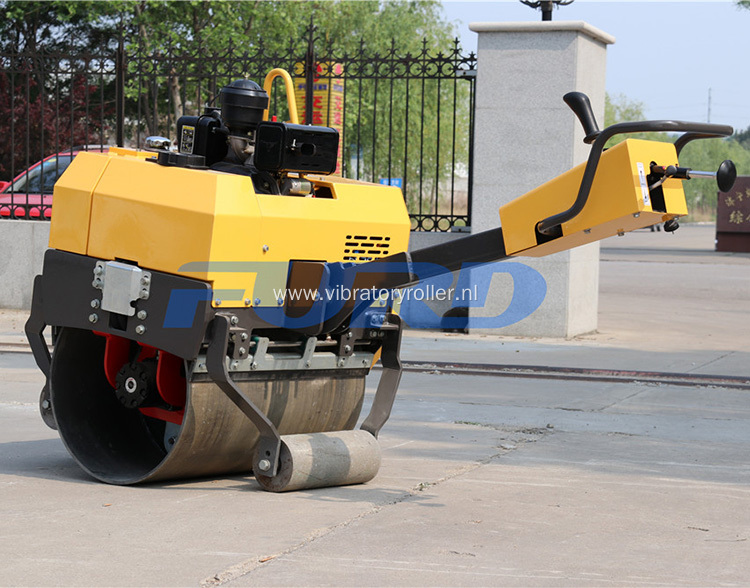 500kg Hydraulic Hand Operated Small Road Roller (FYL-750)