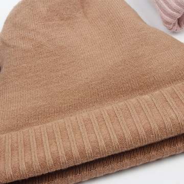 Gorro de invierno hecho a mano de lana de lana