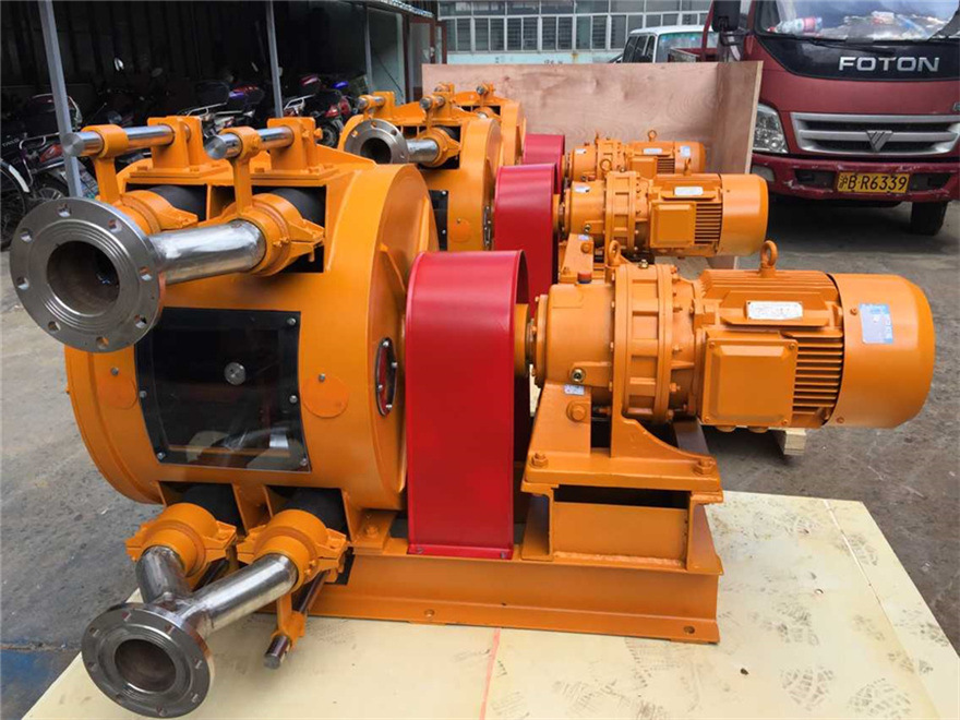 Rubber hose pump  Special pump for pond cleaning in Thailand  Peristaltic pump