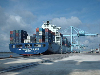 sea cargo to egypt israel iran iraq kuwait