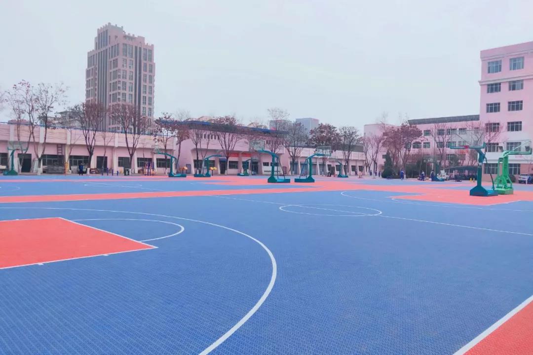 basketball court 