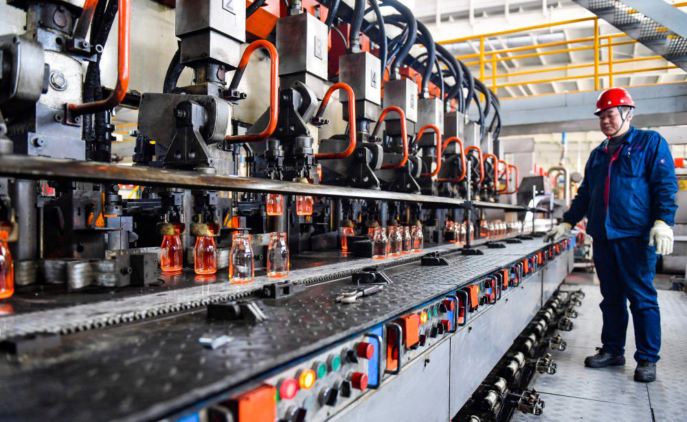 การผลิตขวดแก้ว glass bottle production