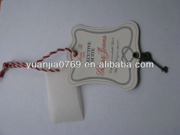 Lovely hang tags with eyelet & string