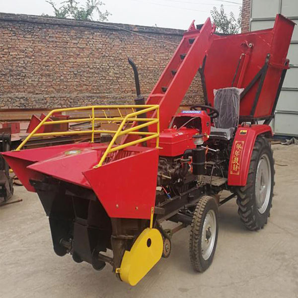 Single-cylinder Four-wheel Small Corn Harvester Three-row Corn Harvester 