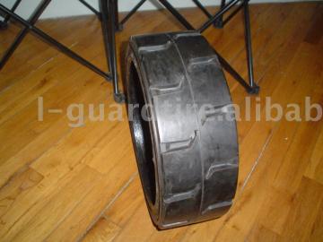 PRESS ON FORKLIFT TYRE