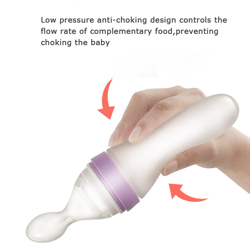 silicone squeeze baby feeding bottle with dispensing spoon