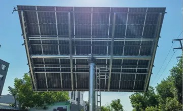 Small-sized dual-axis tracking photovoltaic bracket