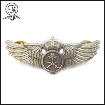 Crown Wing war pin badge