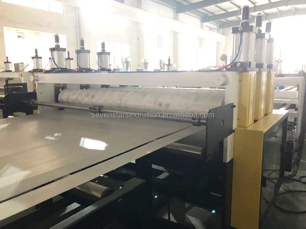 PC Plastic Hollow Sheet Extrusion Machine