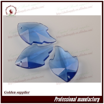 Leaf pendant for crystal chandelier