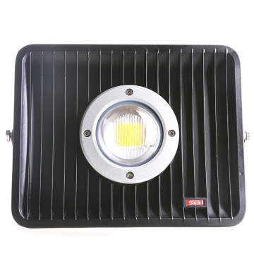 SGCB đã dẫn đèn pha 50w cho xưởng