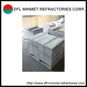 Fused silica refractory bricks