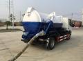 Camión de succión de aguas residuales de vacío Dongfeng 5000 litros