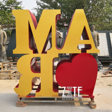 Custom urban outdoor art metal sculpture stainless steel amor statue