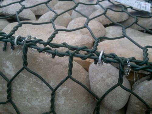 Galvanized iron wire hexagonal wire mesh gabion box